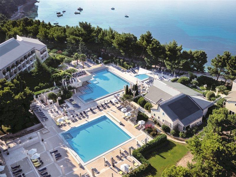 Bretanide Sport & Wellness Resort Bol Esterno foto